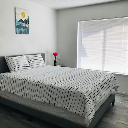 Super 1 Bedroom, Share Bathroom, Kitchen -1 Las Vegas Exterior photo