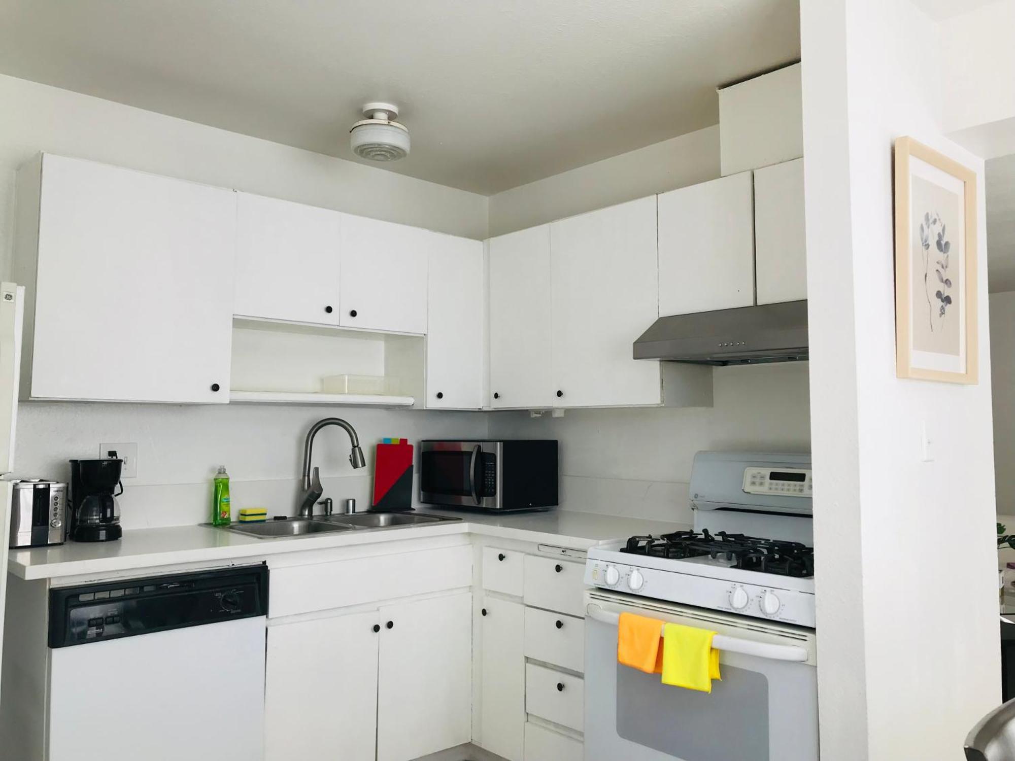 Super 1 Bedroom, Share Bathroom, Kitchen -1 Séjour chez l'habitant *